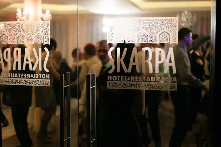 Hotel Skarpa Sejny Exterior foto