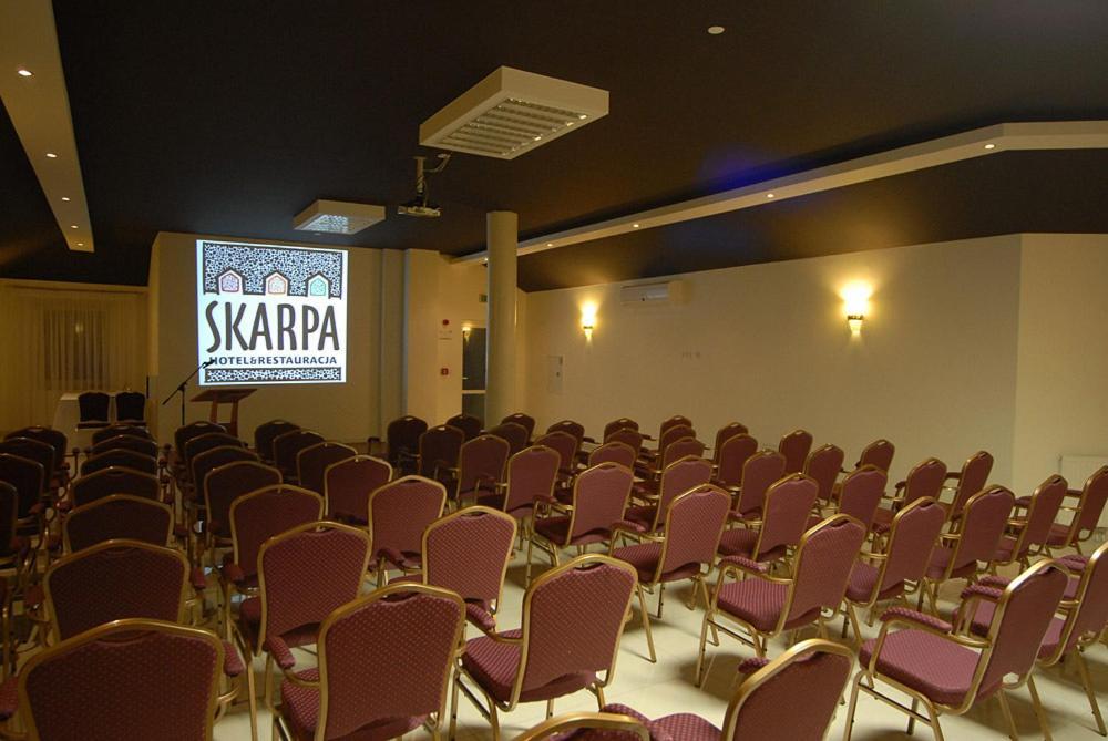 Hotel Skarpa Sejny Exterior foto